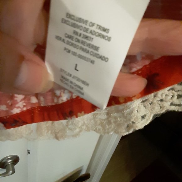 Jolt Red Flower Camisole Top, Sz L, New, Soft Cotton Polyester Blend - Picture 6 of 6